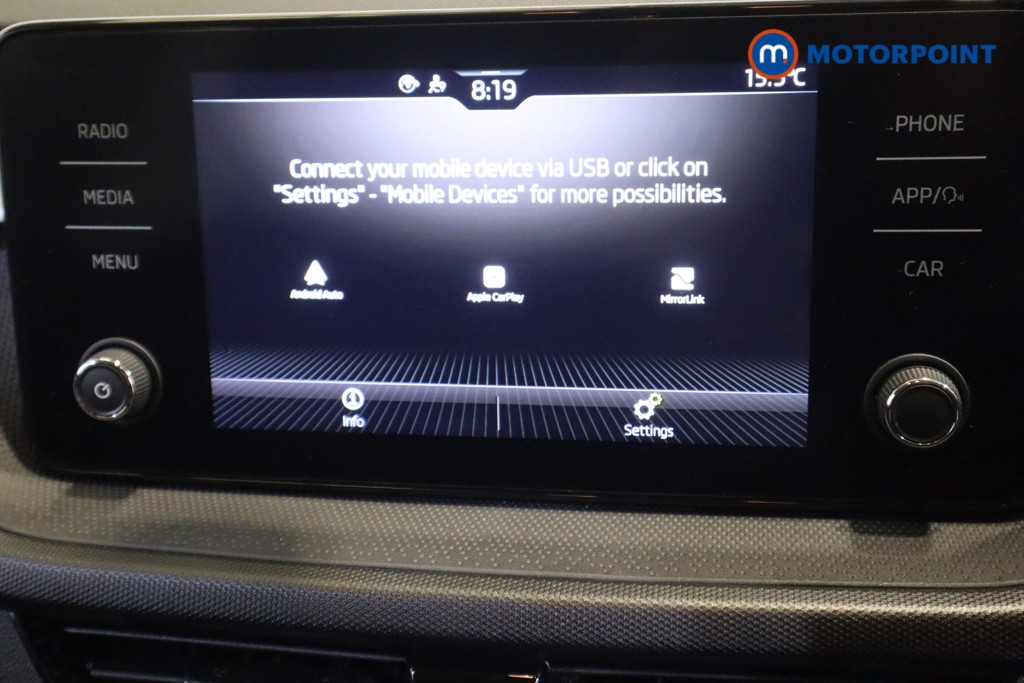 Skoda Fabia Colour Edition Manual Petrol Hatchback - Stock Number (1569162) - 2nd supplementary image