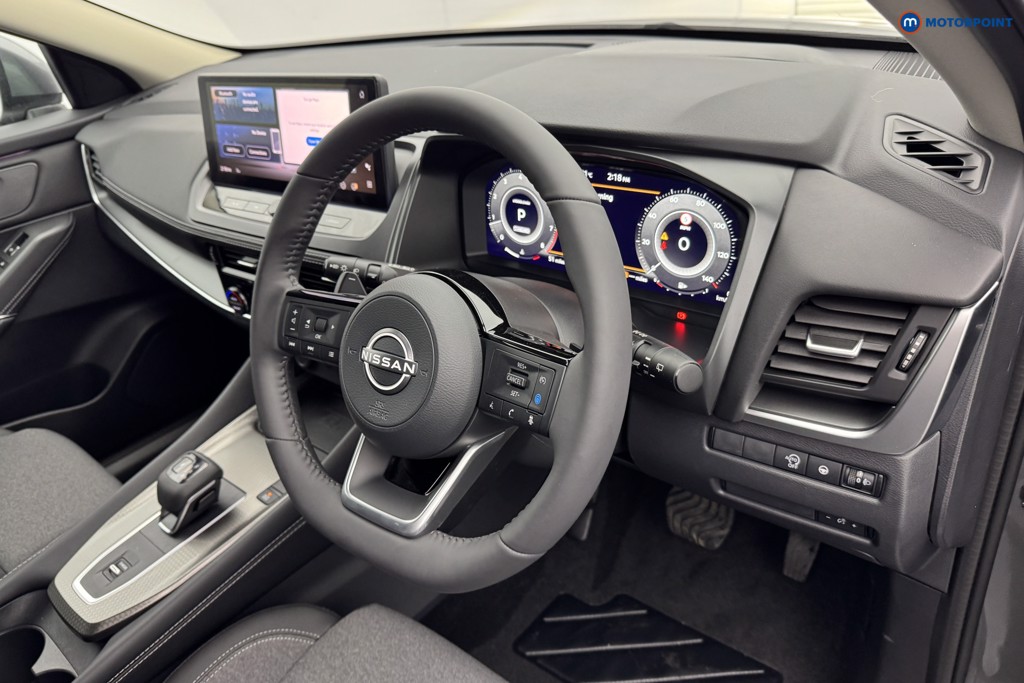 Nissan Qashqai N-Connecta Automatic Petrol SUV - Stock Number (1569446) - 7th supplementary image