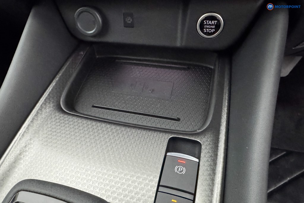 Nissan Qashqai N-Connecta Automatic Petrol SUV - Stock Number (1569446) - 13th supplementary image