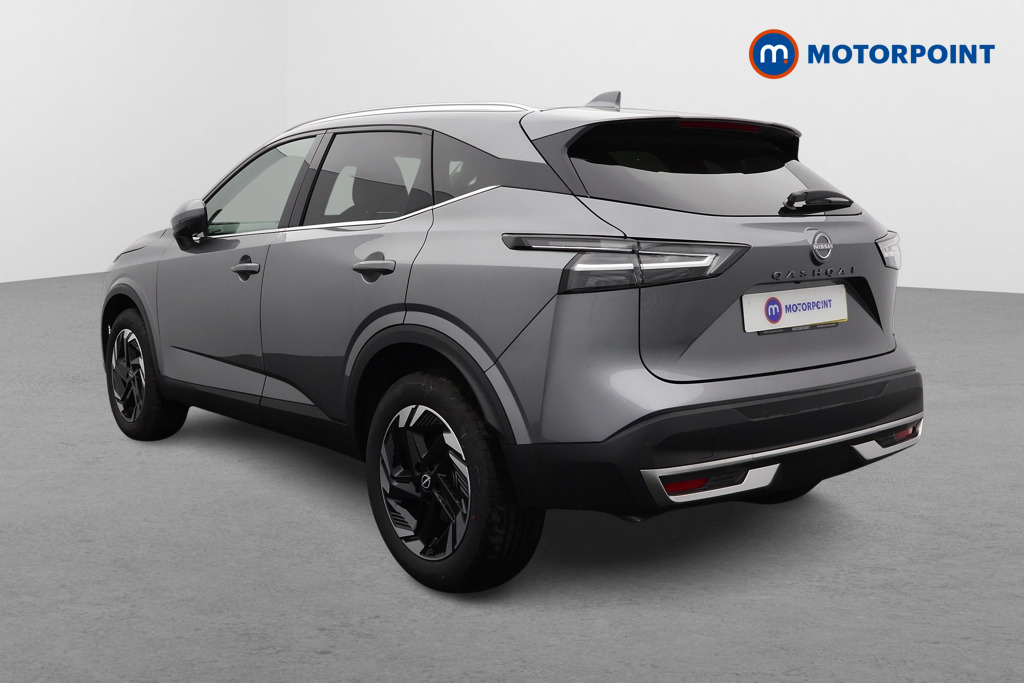 Nissan Qashqai N-Connecta Automatic Petrol SUV - Stock Number (1569446) - Passenger side rear corner