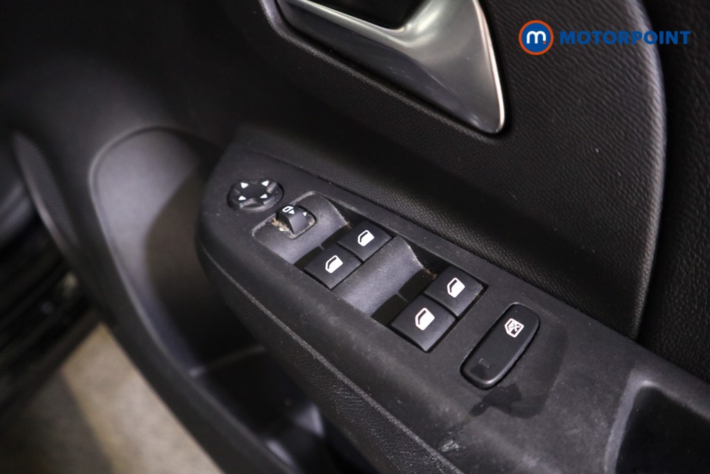 Vauxhall Corsa Elite Edition Manual Diesel Hatchback - Stock Number (1569930) - 10th supplementary image