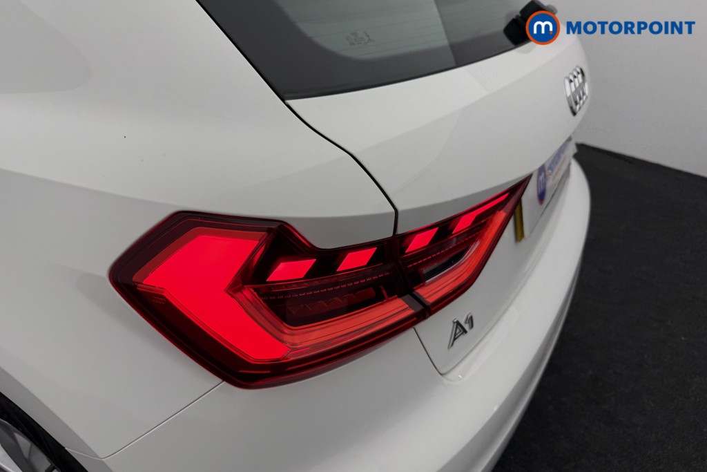Audi A1 Technik Manual Petrol Hatchback - Stock Number (1570179) - 22nd supplementary image