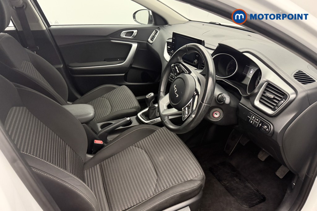 KIA Xceed 2 Manual Petrol Hatchback - Stock Number (1570235) - 2nd supplementary image