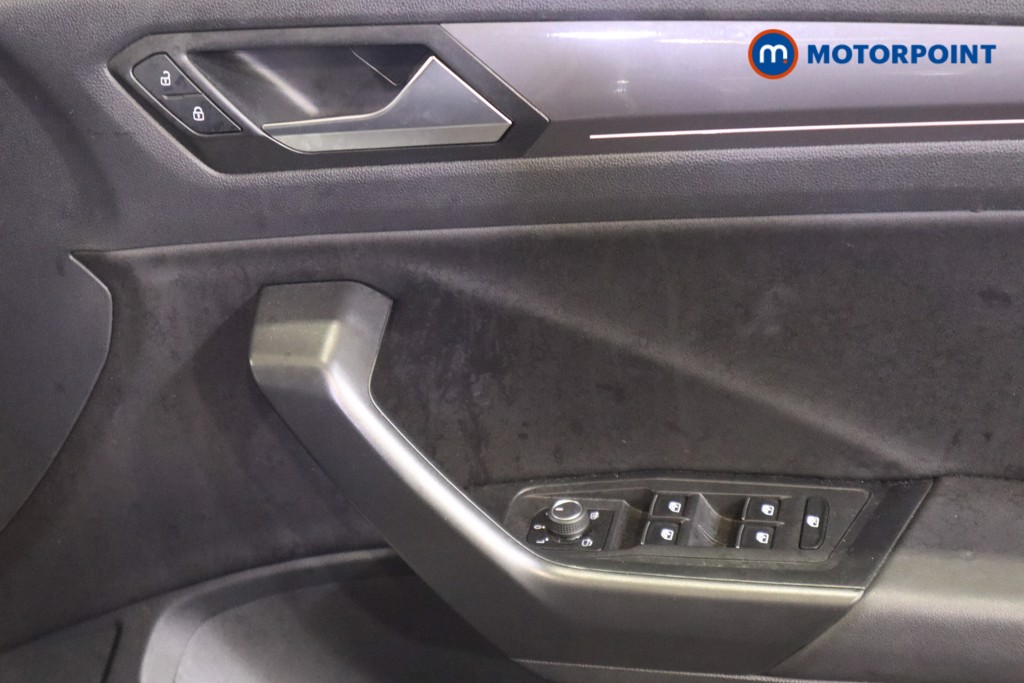 Volkswagen T-Roc R-Line Automatic Petrol SUV - Stock Number (1570277) - 14th supplementary image