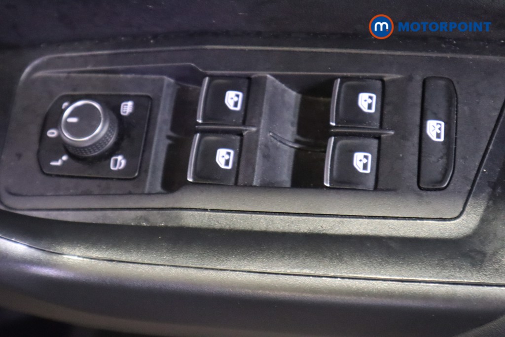 Volkswagen T-Roc R-Line Automatic Petrol SUV - Stock Number (1570277) - 15th supplementary image