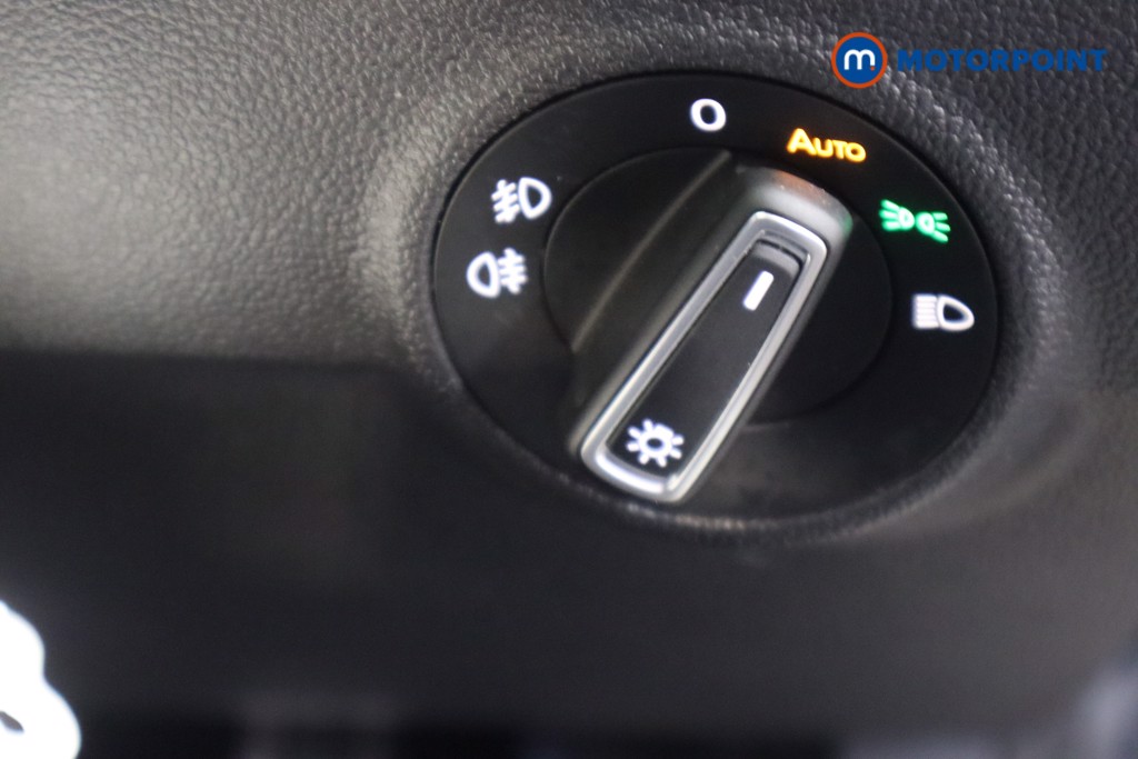 Volkswagen T-Roc R-Line Automatic Petrol SUV - Stock Number (1570277) - 16th supplementary image