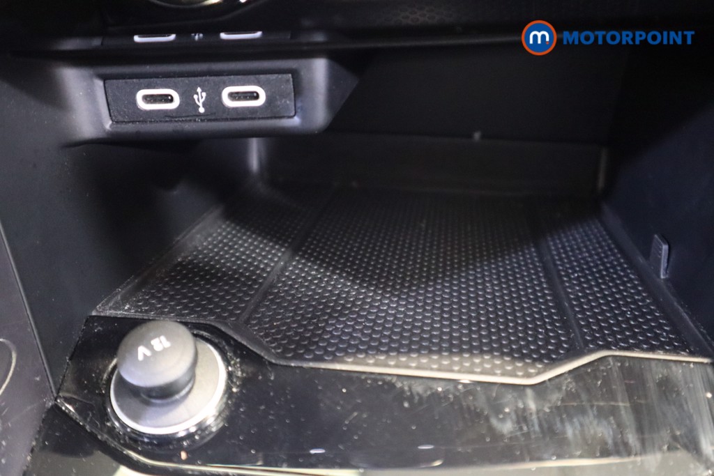 Volkswagen T-Roc R-Line Automatic Petrol SUV - Stock Number (1570277) - 21st supplementary image