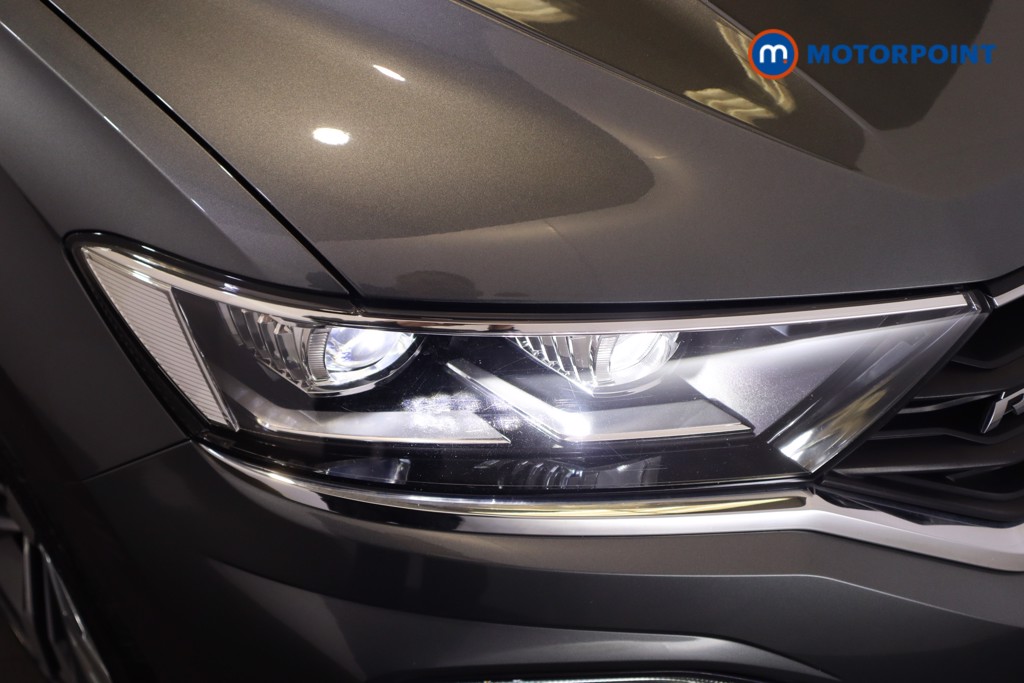 Volkswagen T-Roc R-Line Automatic Petrol SUV - Stock Number (1570277) - 32nd supplementary image
