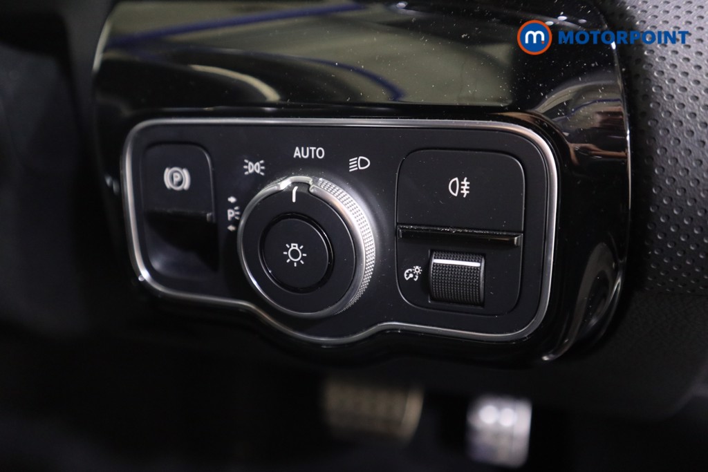 Mercedes-Benz A Class Amg Line Automatic Petrol Hatchback - Stock Number (1571080) - 9th supplementary image