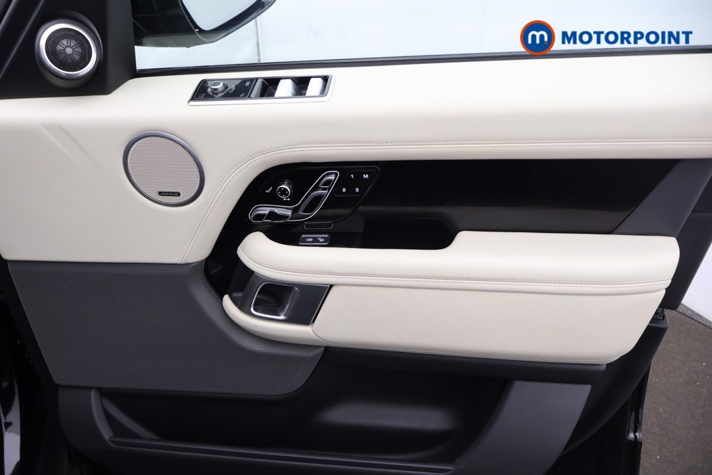 Land Rover Range Rover Vogue Se Automatic Petrol Plug-In Hybrid SUV - Stock Number (1571158) - 9th supplementary image