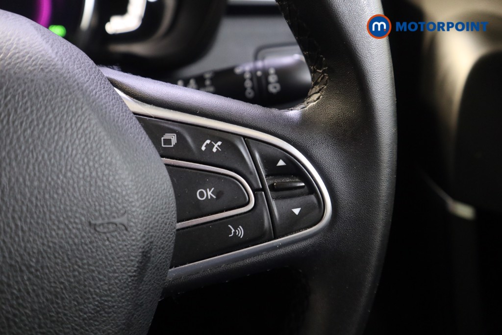 Renault Kadjar Iconic Manual Petrol SUV - Stock Number (1571200) - 4th supplementary image