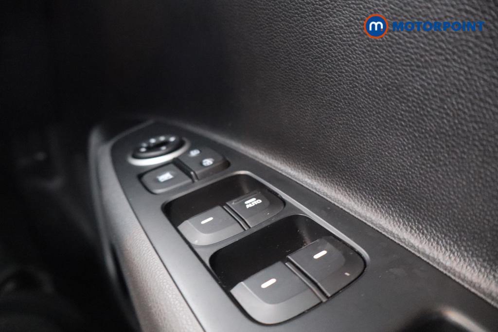 Hyundai I10 Premium Manual Petrol Hatchback - Stock Number (1571239) - 11th supplementary image