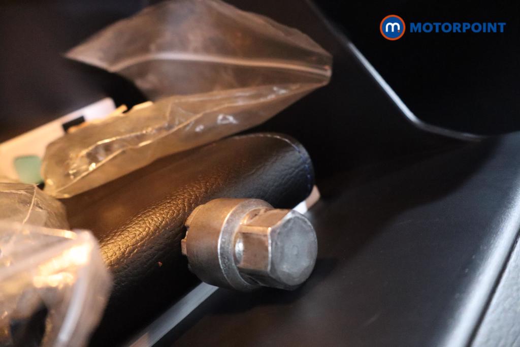 Hyundai I10 Premium Manual Petrol Hatchback - Stock Number (1571239) - 13th supplementary image