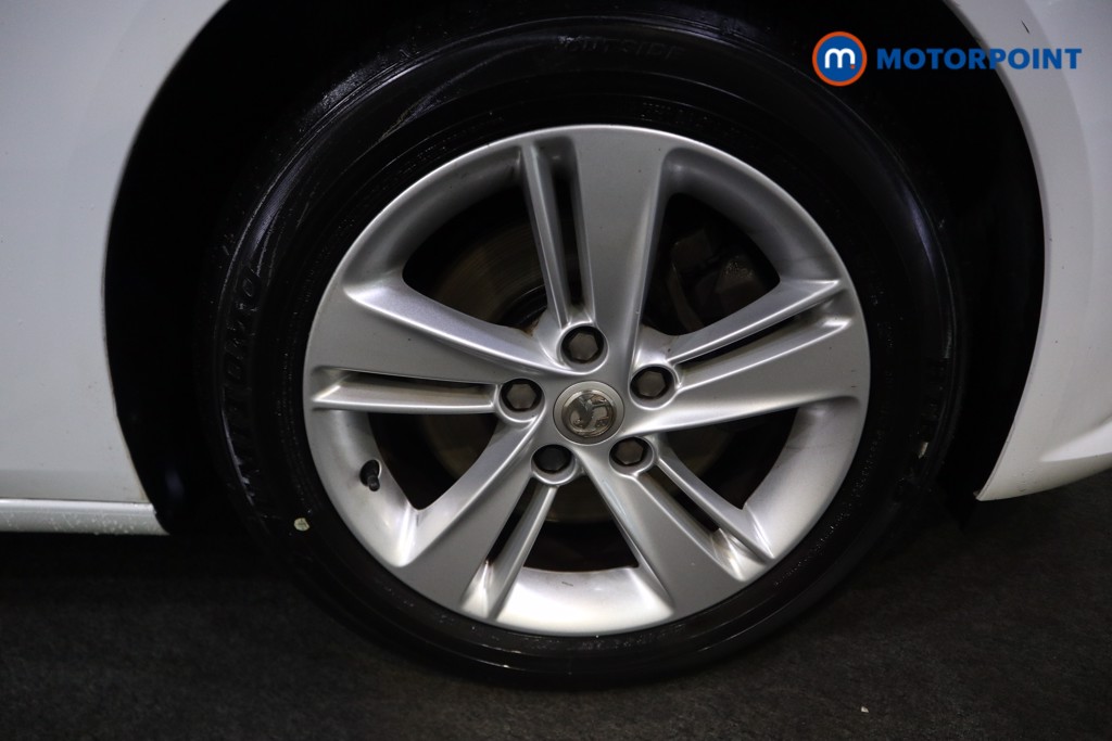Vauxhall Insignia SRI Manual Diesel Hatchback - Stock Number (1571241) - 16th supplementary image
