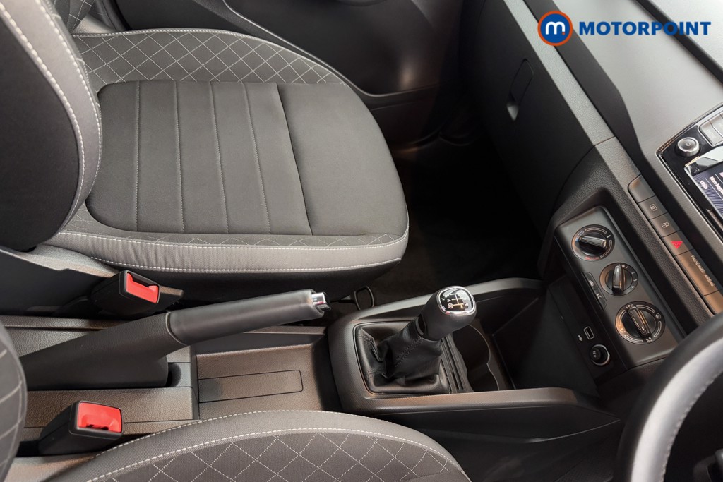 Skoda Fabia SE Manual Petrol Hatchback - Stock Number (1571540) - 14th supplementary image