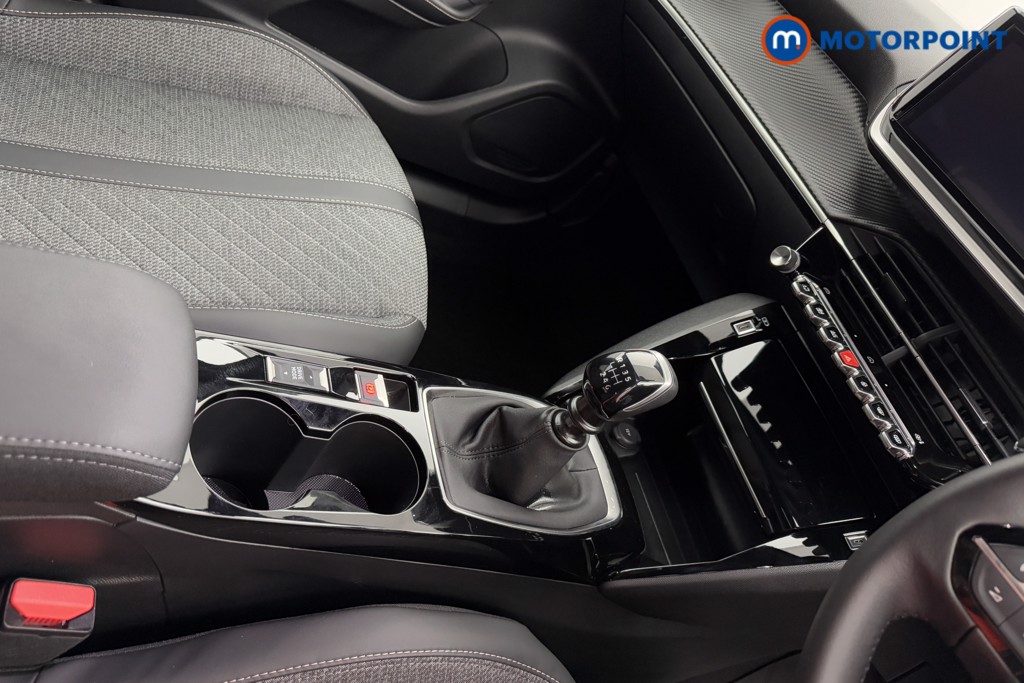 Peugeot 2008 Allure Manual Petrol SUV - Stock Number (1571577) - 16th supplementary image