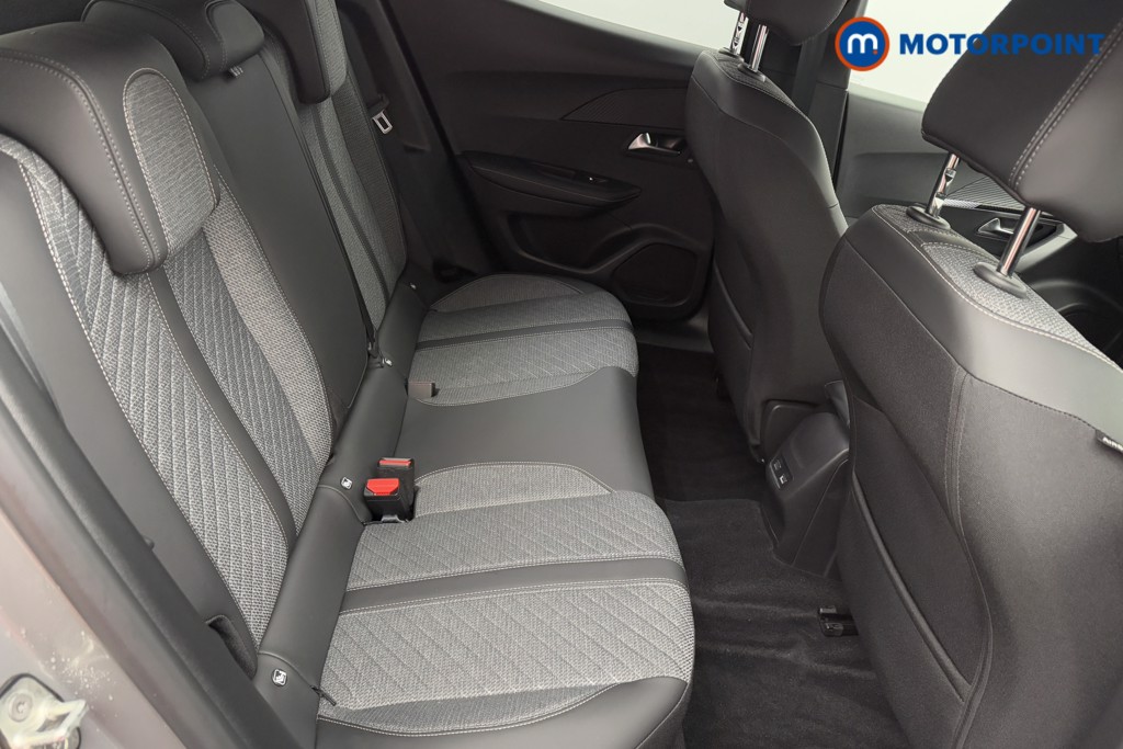 Peugeot 2008 Allure Manual Petrol SUV - Stock Number (1571577) - 22nd supplementary image