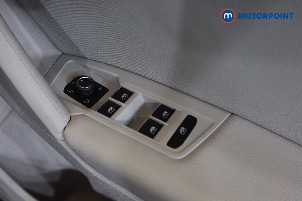 Volkswagen Tiguan Elegance Automatic Diesel SUV - Stock Number (1571964) - 9th supplementary image