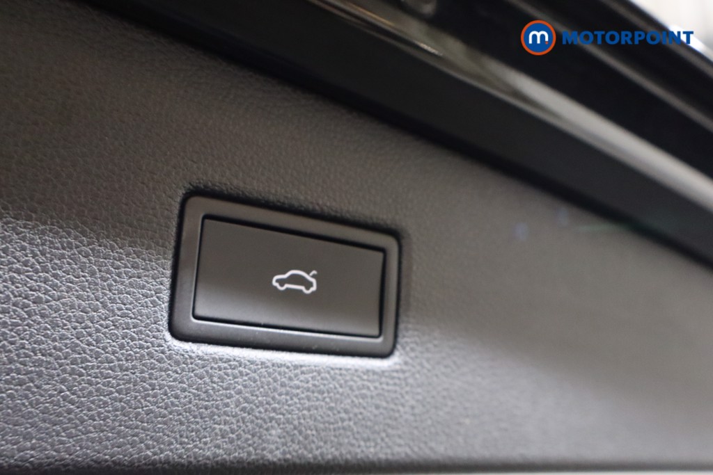 Volkswagen Tiguan Elegance Automatic Diesel SUV - Stock Number (1571964) - 16th supplementary image