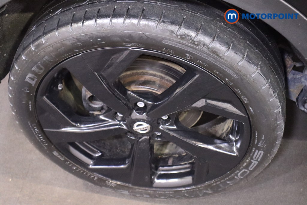 Nissan Qashqai Tekna Manual Diesel SUV - Stock Number (1572129) - 12th supplementary image