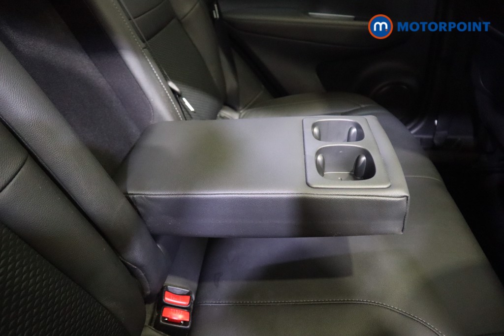 Nissan Qashqai Tekna Manual Diesel SUV - Stock Number (1572129) - 30th supplementary image
