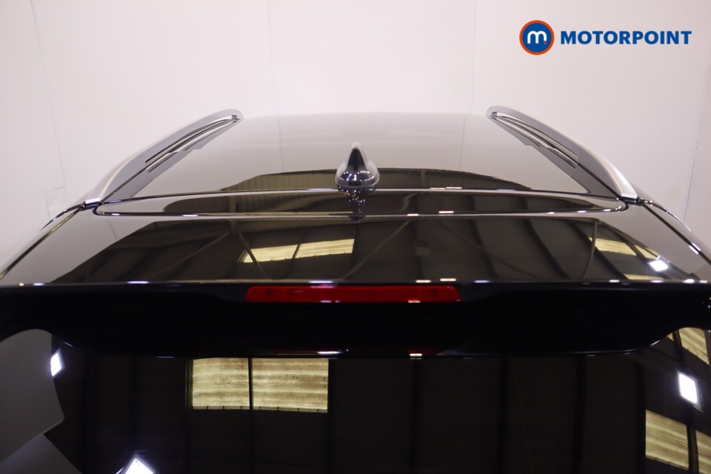 Nissan Qashqai Tekna Manual Diesel SUV - Stock Number (1572129) - 33rd supplementary image