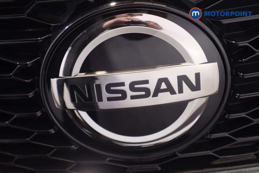 Nissan Qashqai Tekna Manual Diesel SUV - Stock Number (1572129) - 38th supplementary image