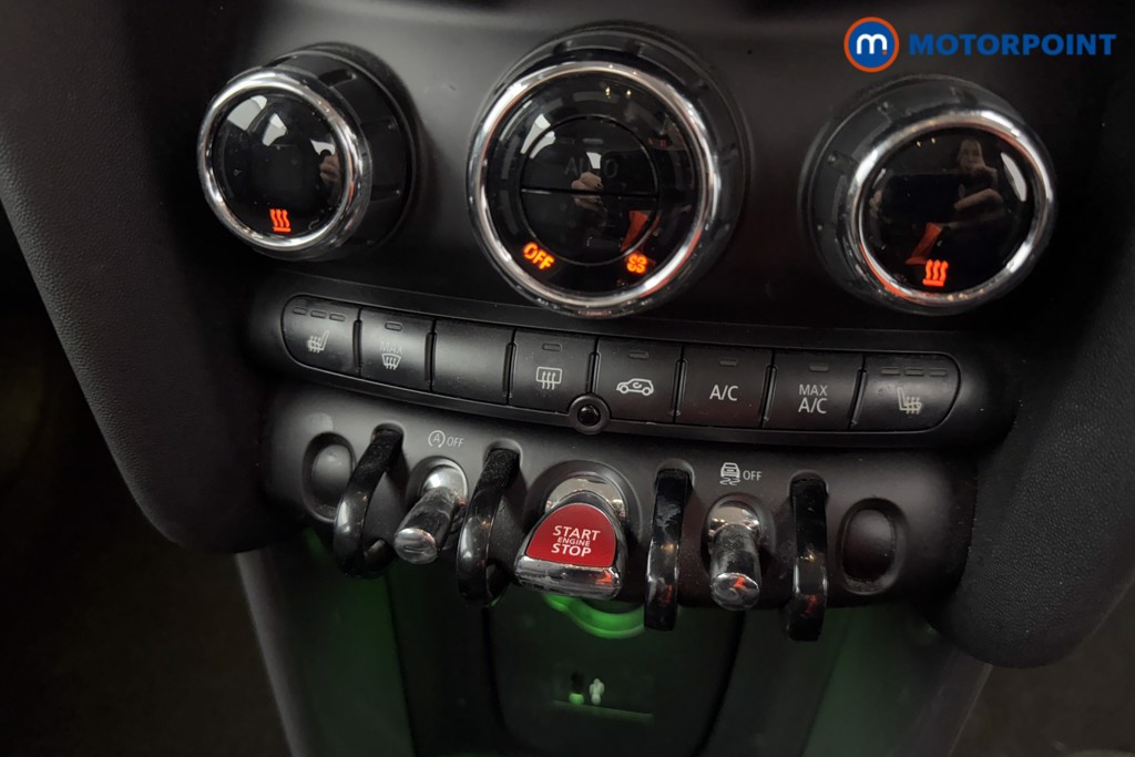 Mini Hatchback Cooper Classic Automatic Petrol Hatchback - Stock Number (1572329) - 11th supplementary image