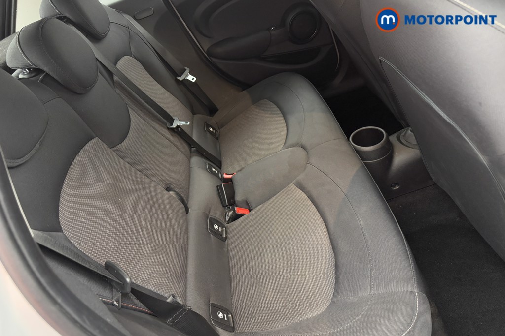 Mini Hatchback Cooper Classic Automatic Petrol Hatchback - Stock Number (1572329) - 23rd supplementary image