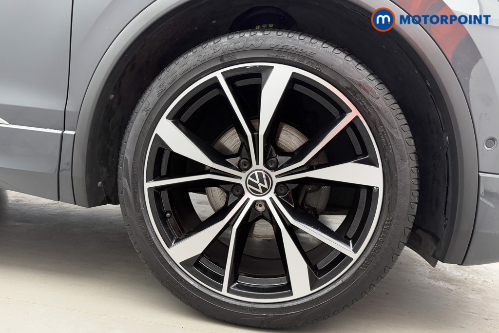 Volkswagen Tiguan R-Line Automatic Petrol SUV - Stock Number (1572336) - 31st supplementary image