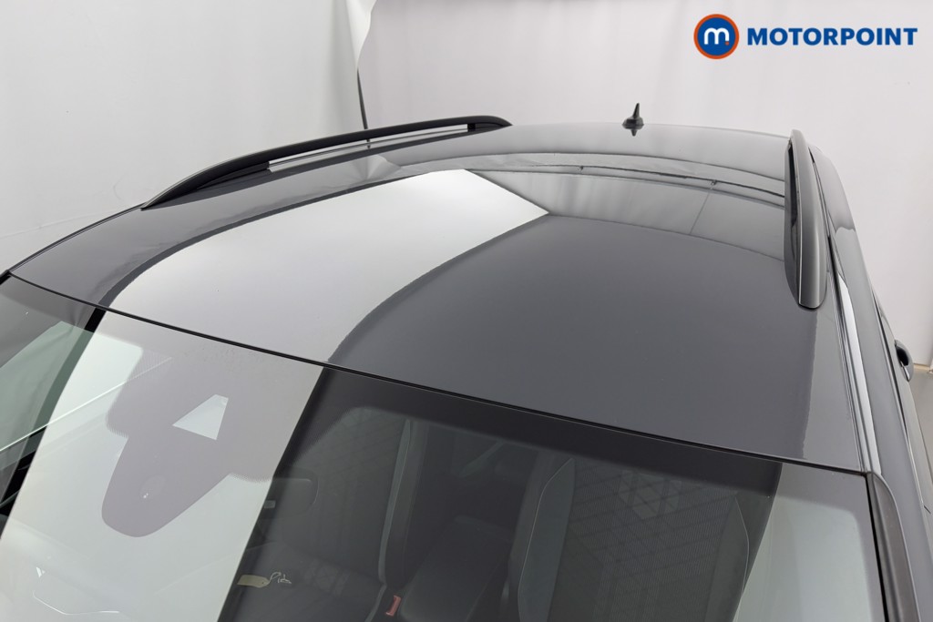 Volkswagen Tiguan R-Line Automatic Petrol SUV - Stock Number (1572336) - 35th supplementary image