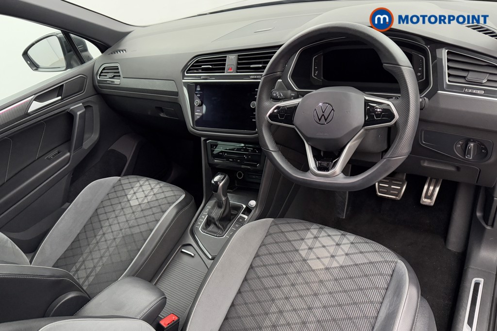Volkswagen Tiguan R-Line Automatic Petrol SUV - Stock Number (1572336) - 1st supplementary image