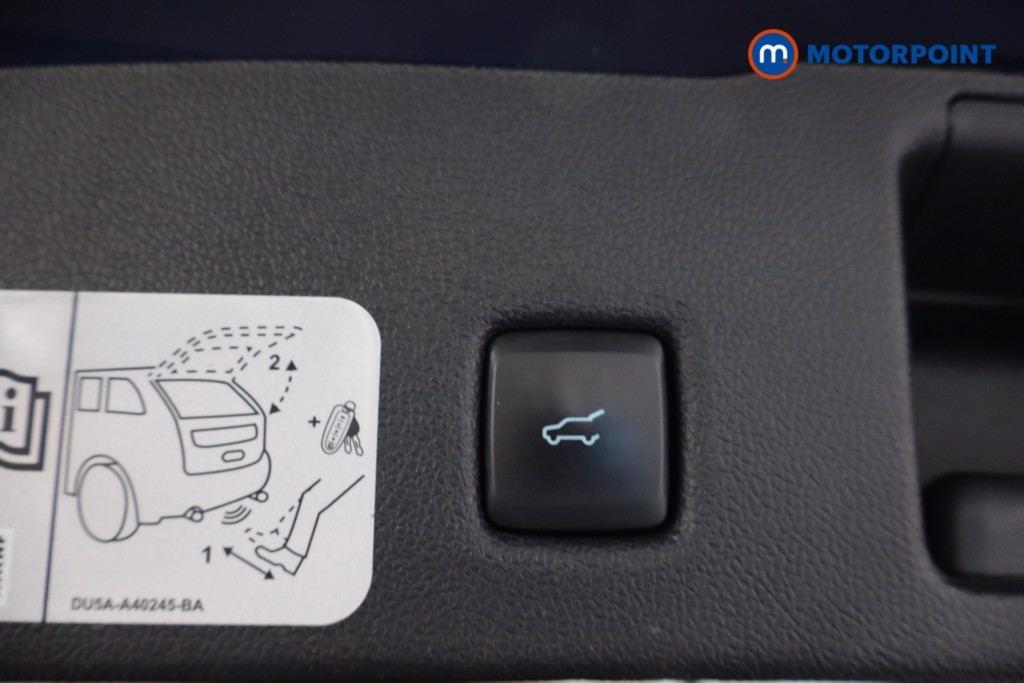 Ford Kuga St-Line Automatic Petrol Plug-In Hybrid SUV - Stock Number (1572537) - 39th supplementary image