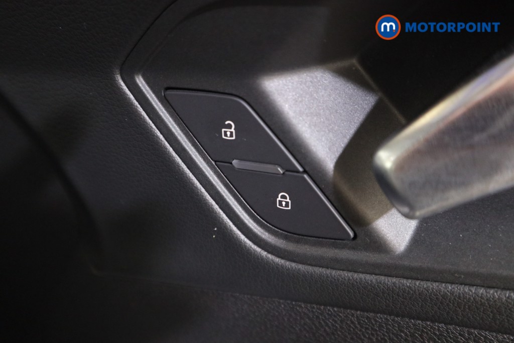 Audi Q3 S Line Automatic Petrol SUV - Stock Number (1572625) - 10th supplementary image