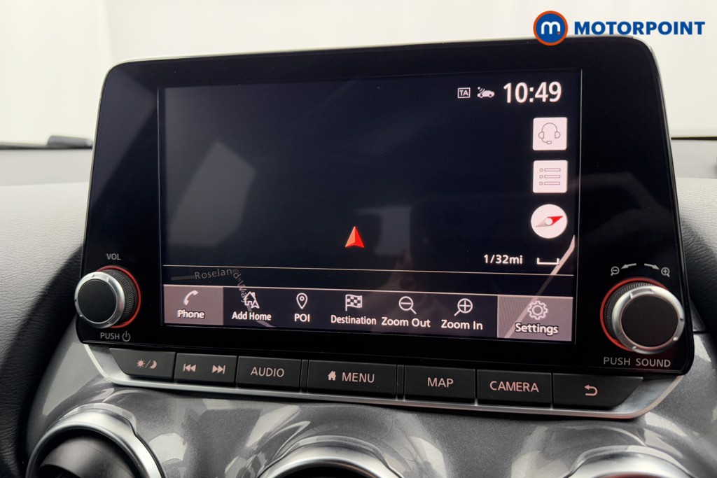 Nissan Juke N-Connecta Automatic Petrol SUV - Stock Number (1572643) - 9th supplementary image