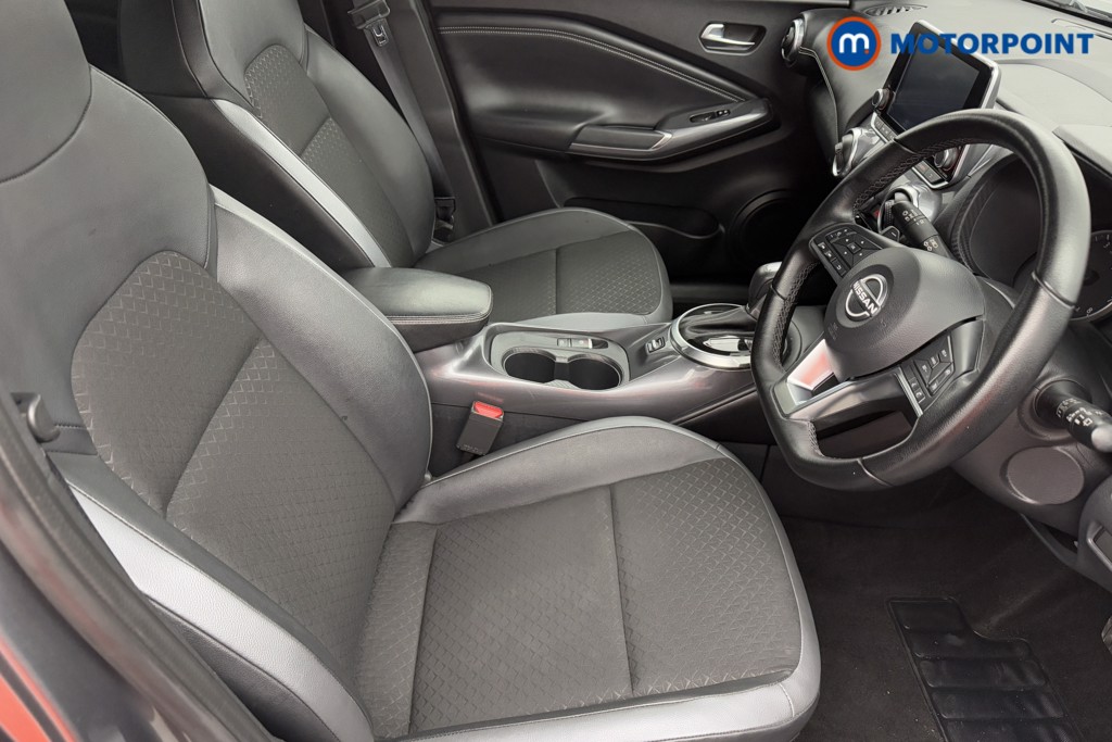 Nissan Juke N-Connecta Automatic Petrol SUV - Stock Number (1572643) - 19th supplementary image