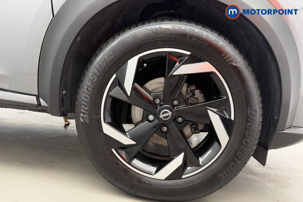 Nissan Juke N-Connecta Automatic Petrol SUV - Stock Number (1572643) - 28th supplementary image