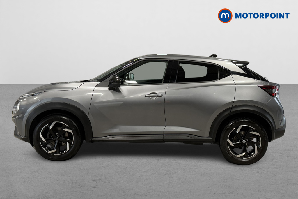 Nissan Juke N-Connecta Automatic Petrol SUV - Stock Number (1572643) - Passenger side