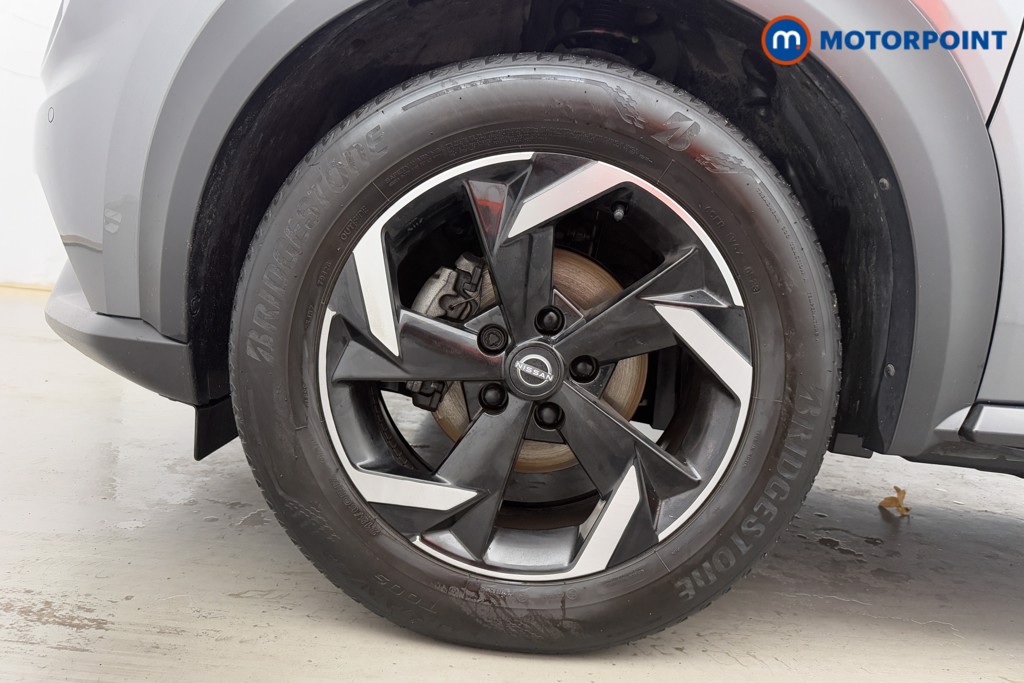 Nissan Juke N-Connecta Automatic Petrol SUV - Stock Number (1572667) - 31st supplementary image