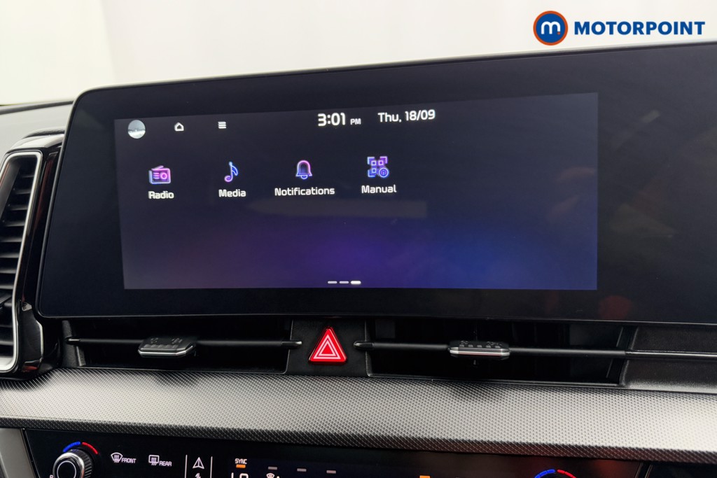 KIA Sportage 3 Automatic Petrol-Electric Hybrid SUV - Stock Number (1572727) - 8th supplementary image