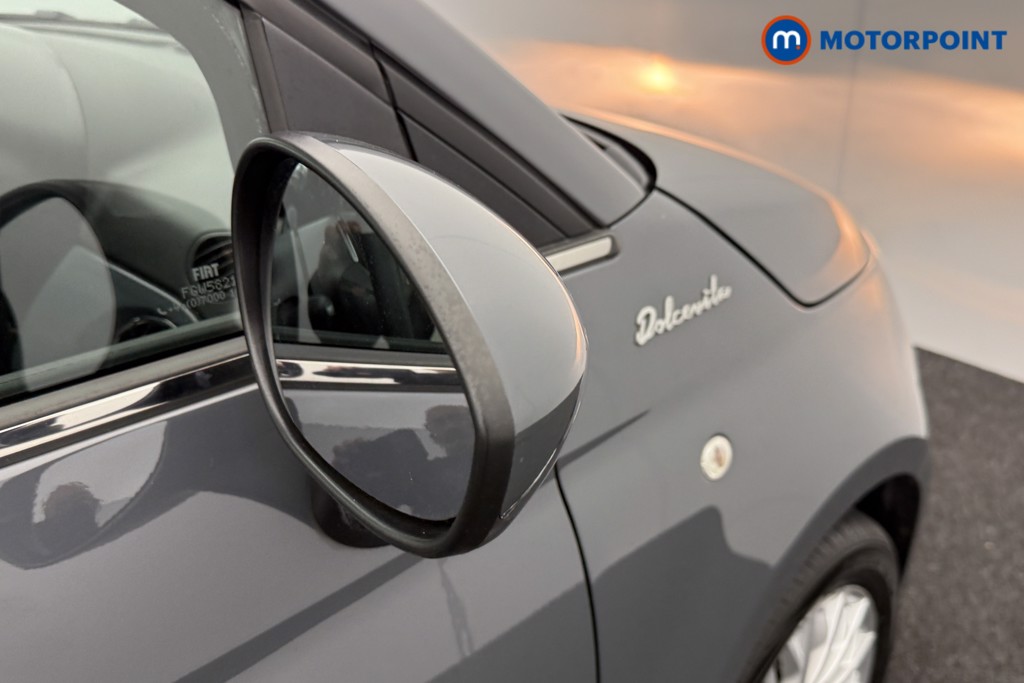Fiat 500 Dolcevita Manual Petrol-Electric Hybrid Hatchback - Stock Number (1572931) - 15th supplementary image