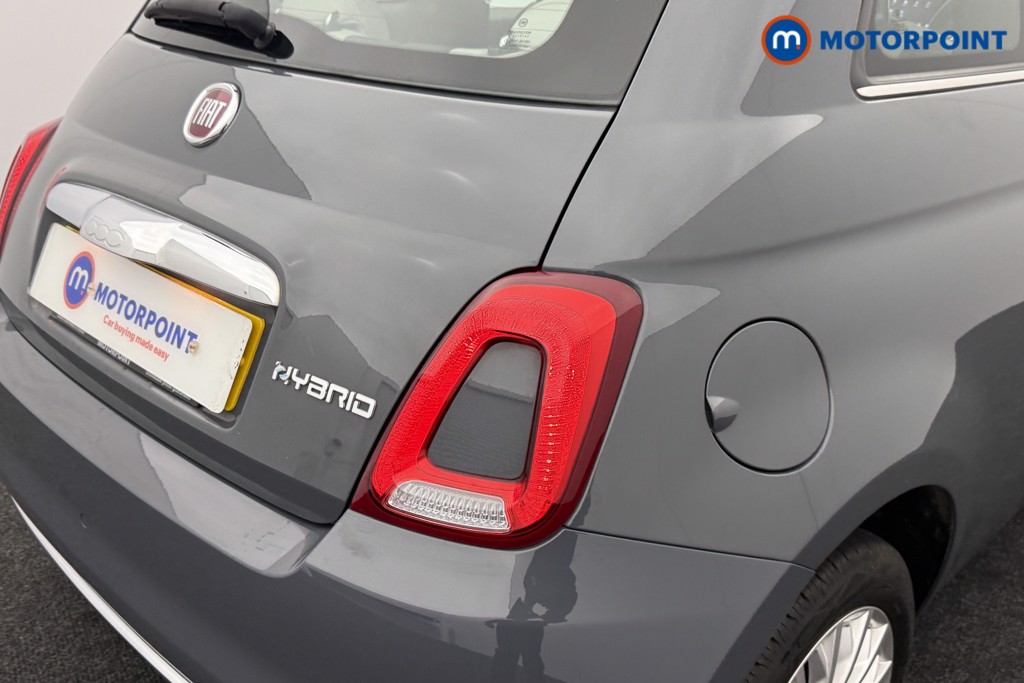 Fiat 500 Dolcevita Manual Petrol-Electric Hybrid Hatchback - Stock Number (1572931) - 20th supplementary image