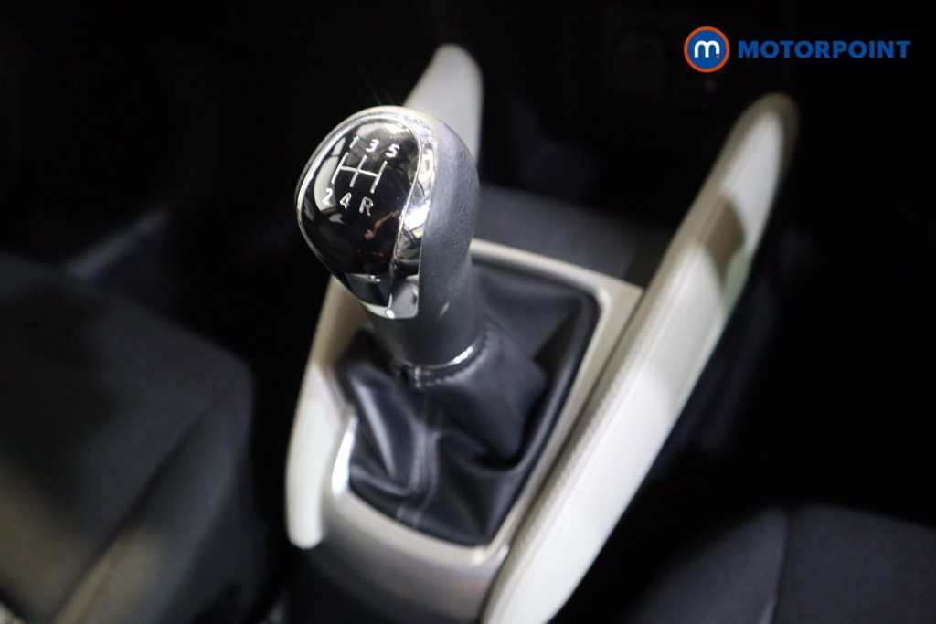 Nissan Micra Acenta Manual Petrol Hatchback - Stock Number (1573143) - 8th supplementary image