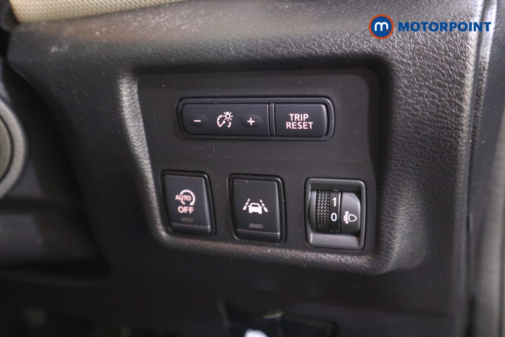Nissan Micra Acenta Manual Petrol Hatchback - Stock Number (1573143) - 9th supplementary image