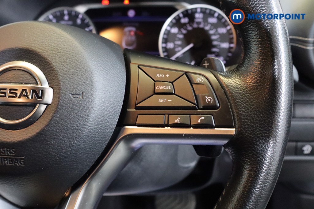 Nissan Juke N-Connecta Automatic Petrol SUV - Stock Number (1573163) - 4th supplementary image