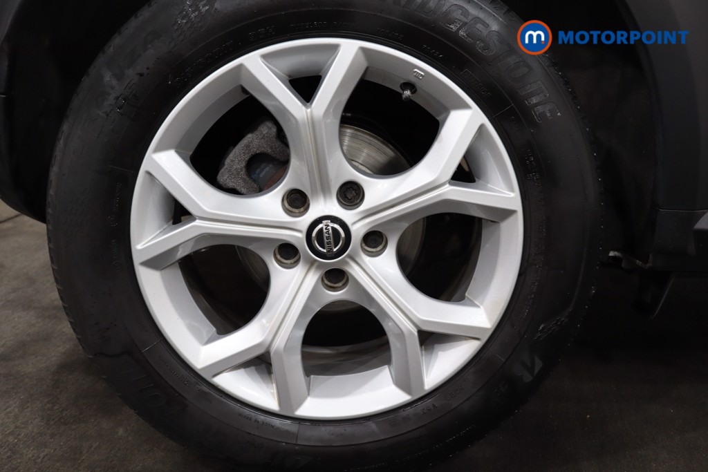 Nissan Juke N-Connecta Automatic Petrol SUV - Stock Number (1573163) - 15th supplementary image