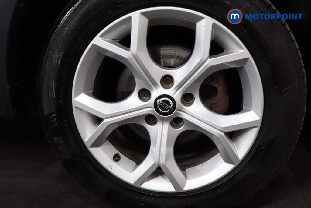Nissan Juke N-Connecta Automatic Petrol SUV - Stock Number (1573163) - 16th supplementary image
