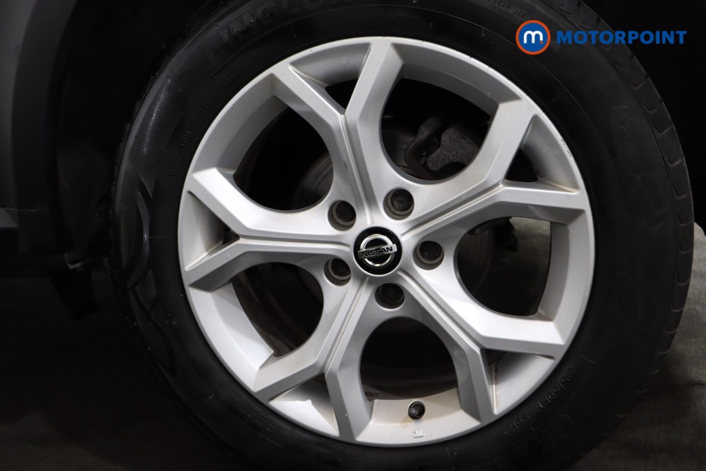 Nissan Juke N-Connecta Automatic Petrol SUV - Stock Number (1573163) - 18th supplementary image