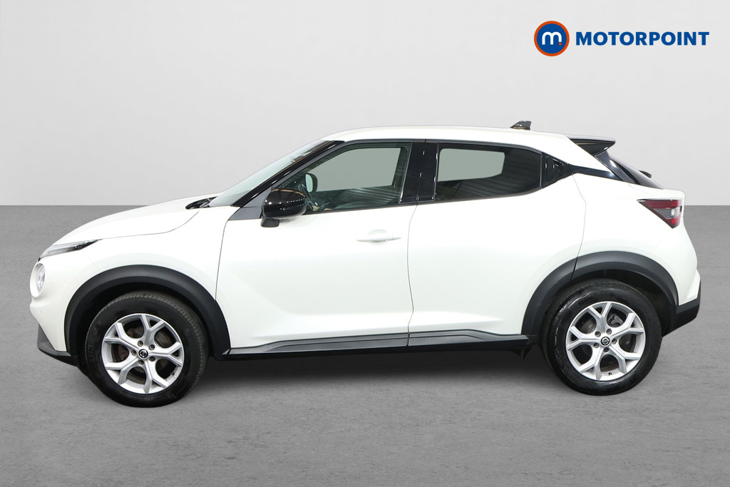 Nissan Juke N-Connecta Automatic Petrol SUV - Stock Number (1573163) - Passenger side