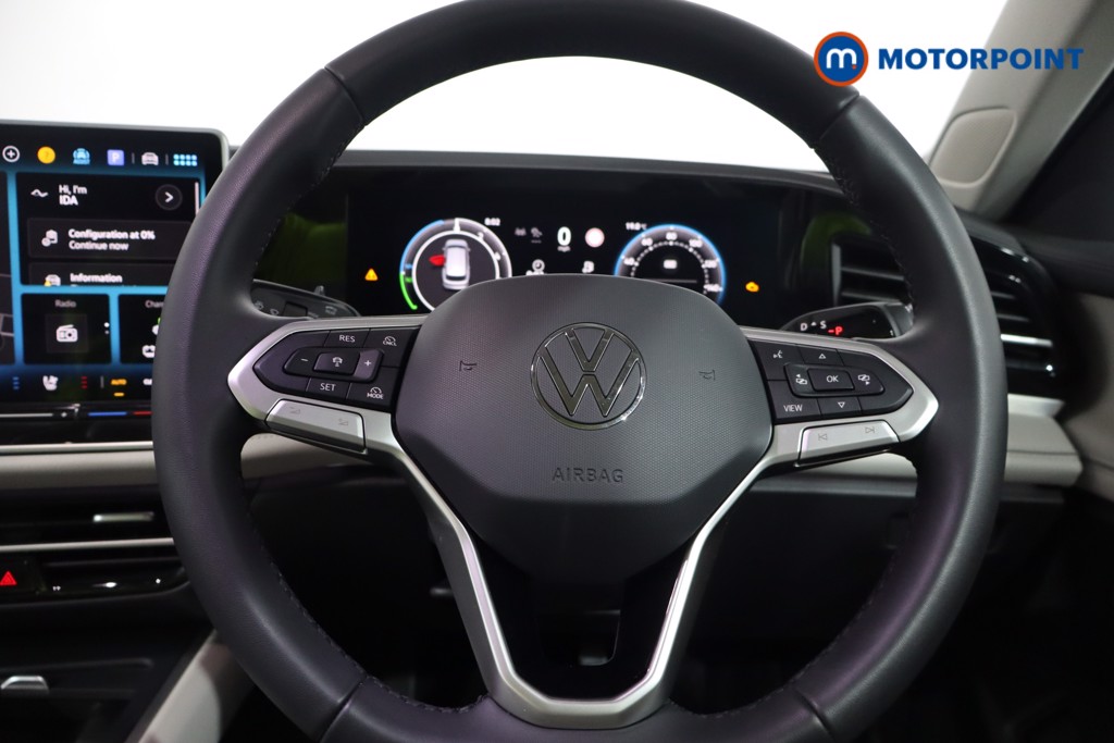 Volkswagen Passat Life Automatic Petrol Plug-In Hybrid Estate - Stock Number (1573307) - 6th supplementary image
